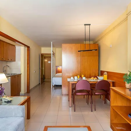 Bertran Aparthotel 3*