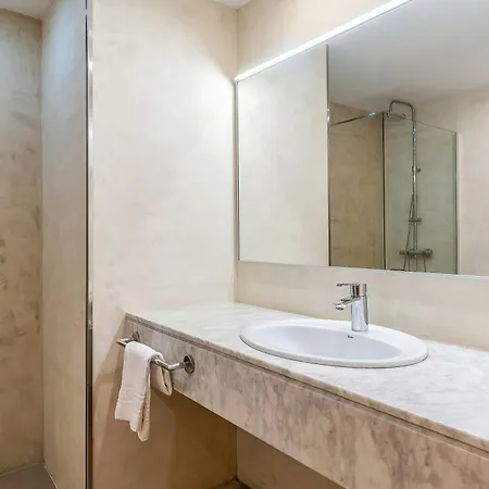 Aparthotel Bertran