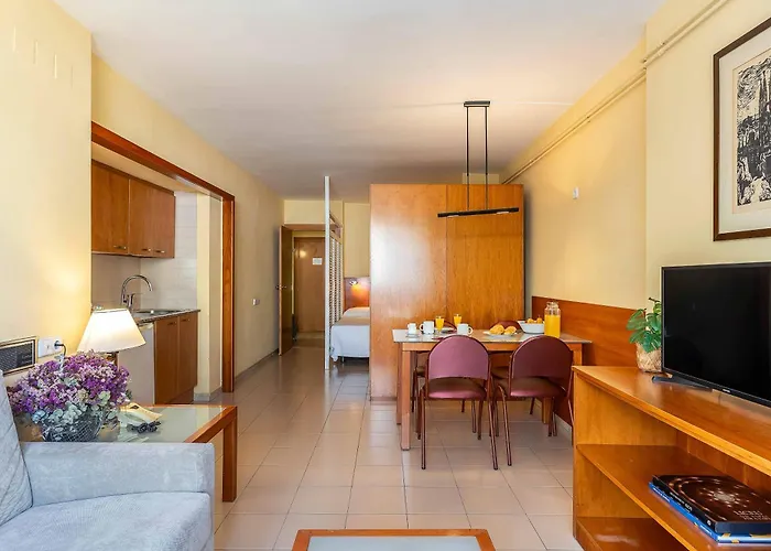 Bertran Aparthotel 3*