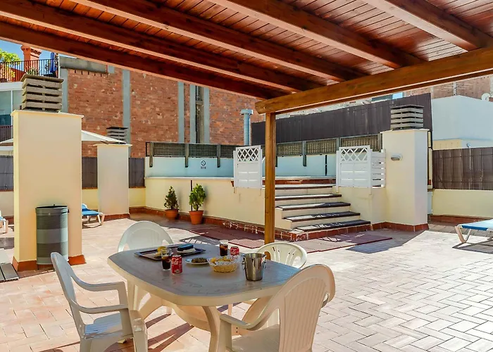 Bertran Aparthotel 3*