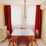 Apart-hotel Bertrán 3*