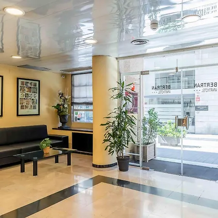Bertrán Aparthotel 3*