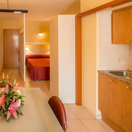 Bertran Aparthotel 3*