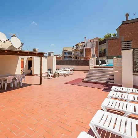 Apartahotel Bertrán