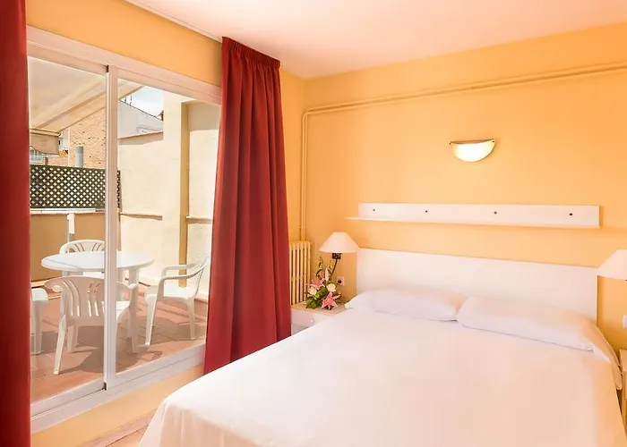 Bertrán Aparthotel 3*