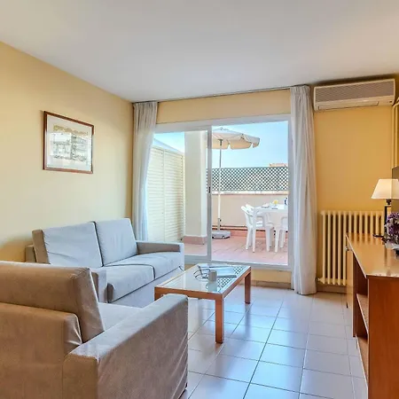 Bertrán Apartahotel