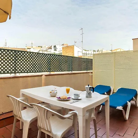 Bertrán Apartahotel