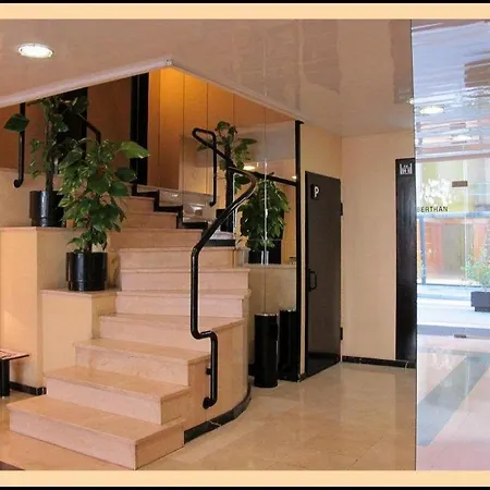 Apartahotel Bertrán Barcelona
